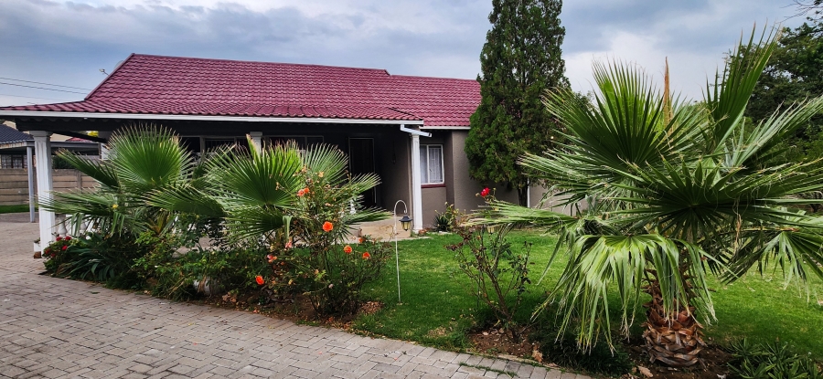 3 Bedroom Property for Sale in Sasolburg Ext 11 Free State